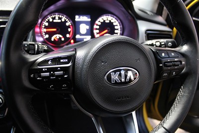 2021 Kia Stonic - Thumbnail