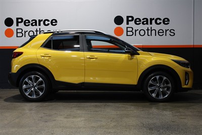 2021 Kia Stonic - Thumbnail