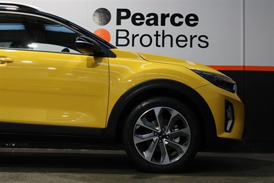 2021 Kia Stonic - Thumbnail
