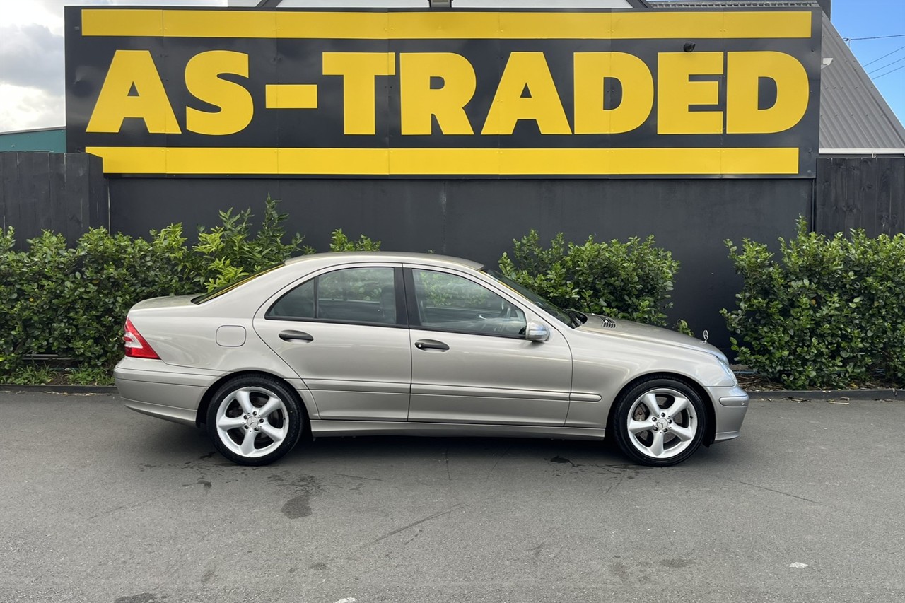 2006 Mercedes-Benz C