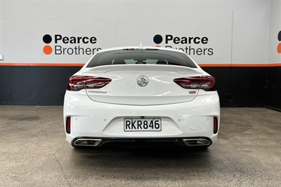 2019 Holden Commodore - Thumbnail