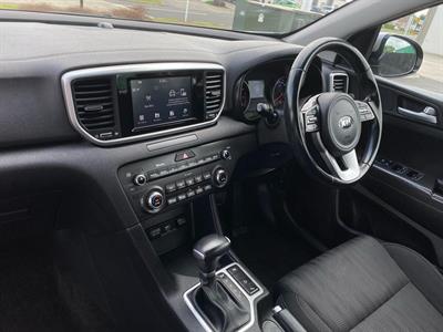2019 Kia SPORTAGE - Thumbnail