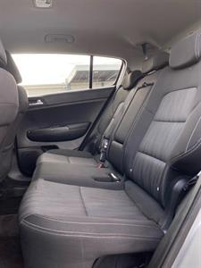 2019 Kia SPORTAGE - Thumbnail