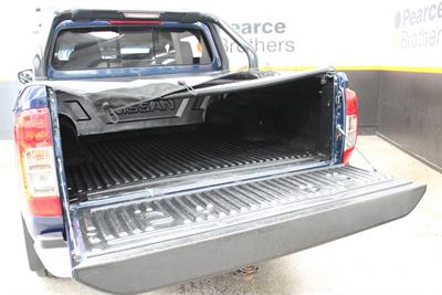 2016 Nissan Navara - Thumbnail