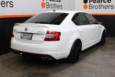 2015 Skoda Octavia - Thumbnail