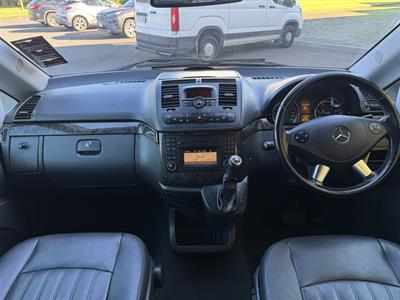 2011 Mercedes-Benz VIANO - Thumbnail
