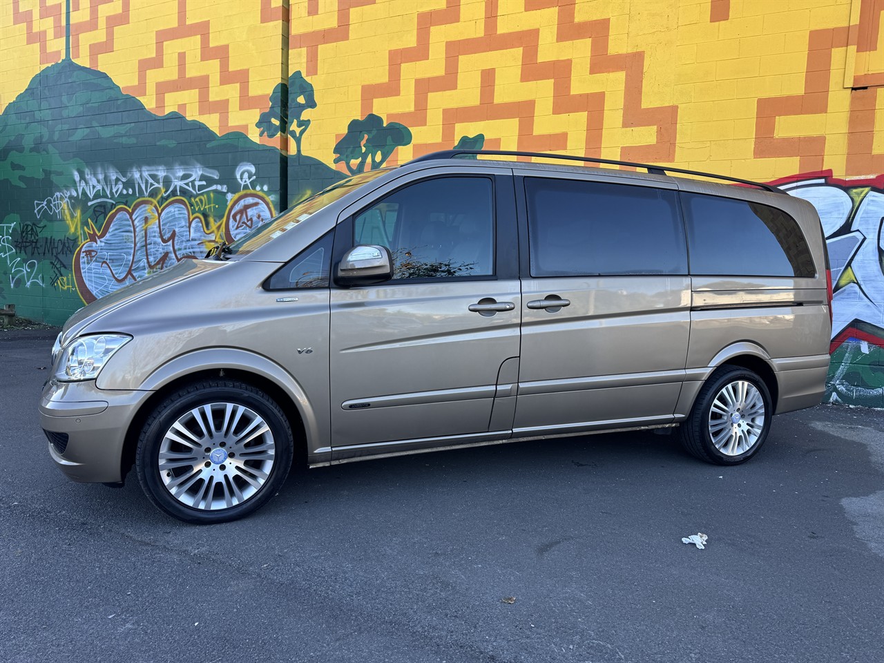 2011 Mercedes-Benz VIANO