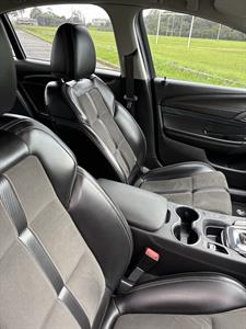 2015 Holden Commodore - Thumbnail