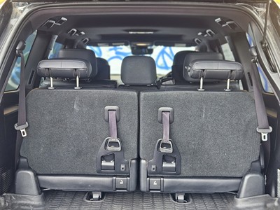 2016 Toyota Landcruiser - Thumbnail