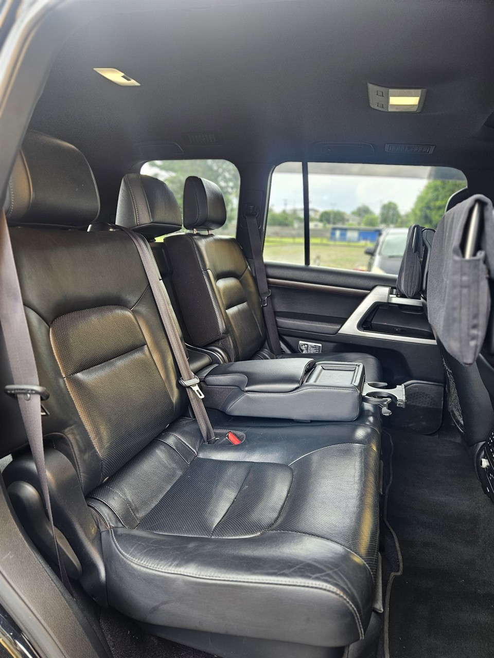 2016 Toyota Landcruiser