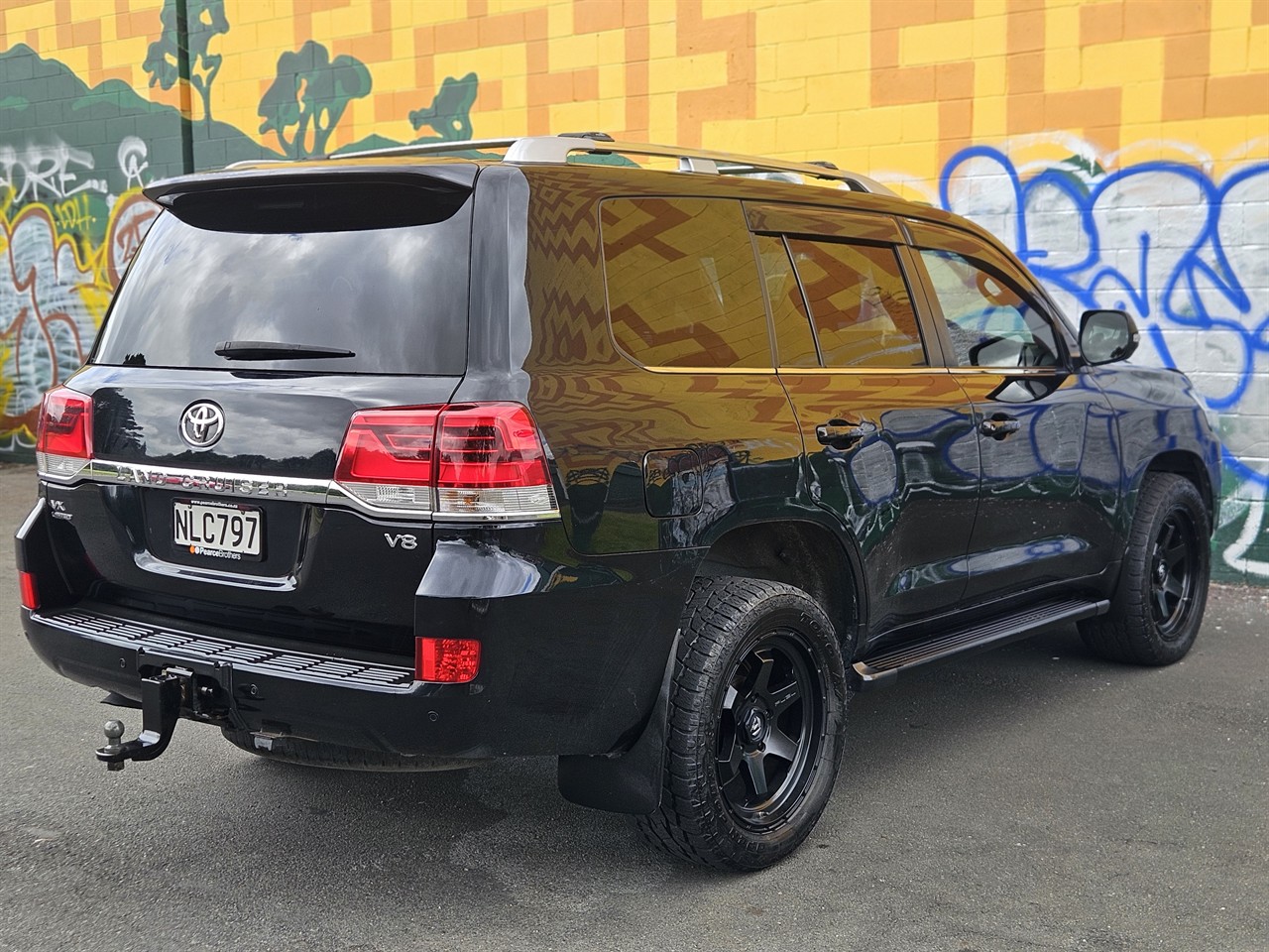2016 Toyota Landcruiser