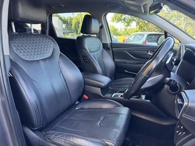 2019 Hyundai SANTA FE - Thumbnail