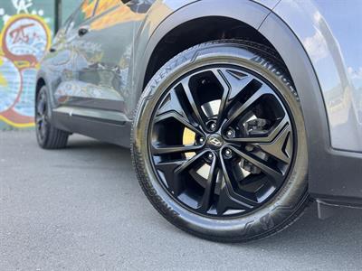 2019 Hyundai SANTA FE - Thumbnail