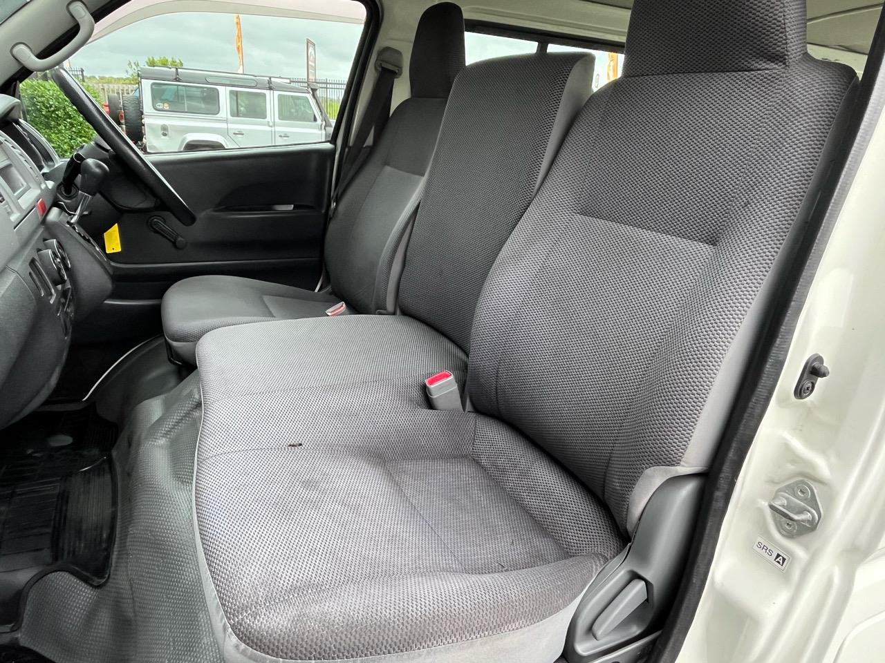 2010 Toyota Hiace