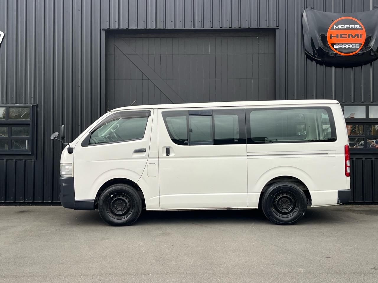 2010 Toyota Hiace
