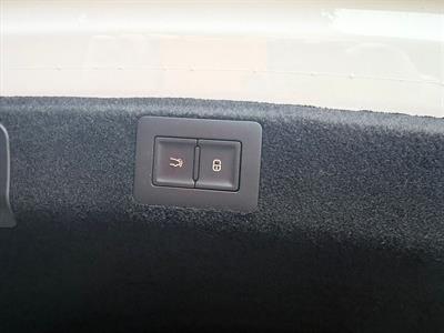 2025 BYD SEAL - Thumbnail