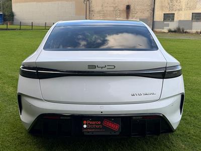 2025 BYD SEAL - Thumbnail