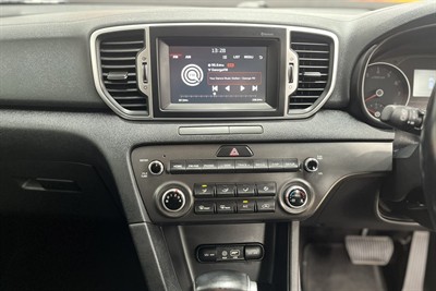 2016 Kia Sportage - Thumbnail