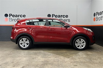 2016 Kia Sportage - Thumbnail