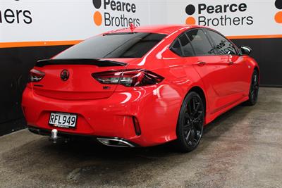 2018 Holden COMMODORE - Thumbnail