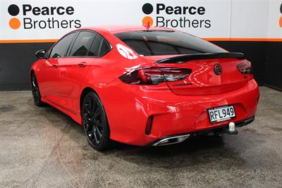 2018 Holden COMMODORE - Thumbnail