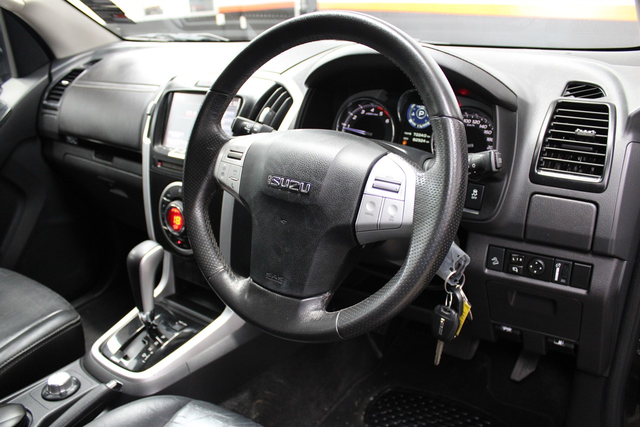 2017 Isuzu Mu-X