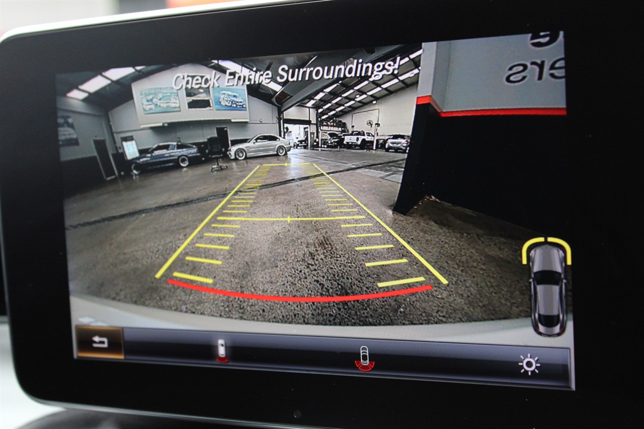 2017 Mercedes-Benz C180