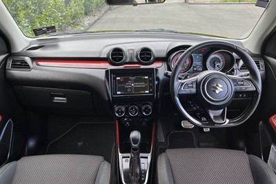 2018 Suzuki Swift - Thumbnail