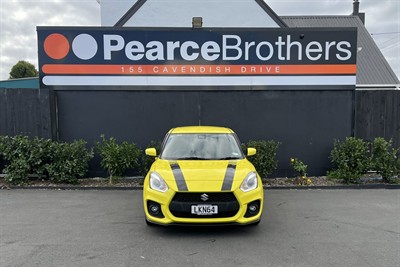 2018 Suzuki Swift - Thumbnail