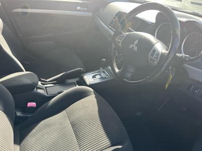 2014 Mitsubishi Lancer - Thumbnail