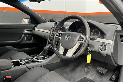 2012 Holden Commodore - Thumbnail