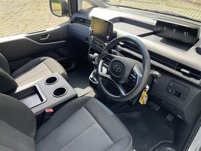 2023 Hyundai Staria Load - Thumbnail