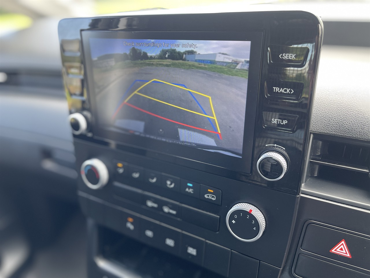 2023 Hyundai Staria Load