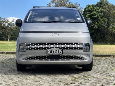 2023 Hyundai Staria Load - Thumbnail