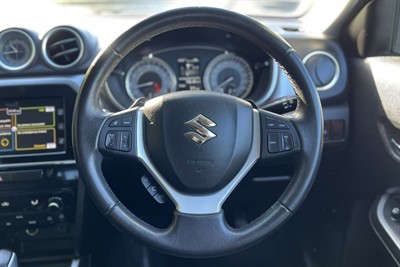 2020 Suzuki Vitara - Thumbnail