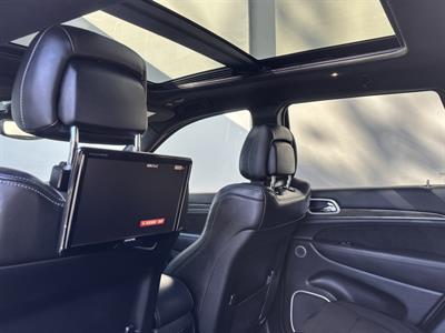 2019 Jeep GRAND CHEROKEE - Thumbnail