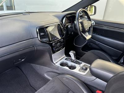 2019 Jeep GRAND CHEROKEE - Thumbnail