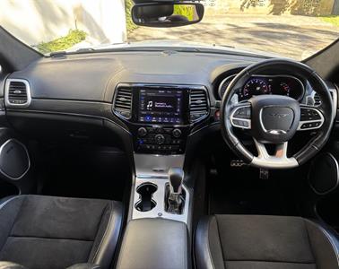 2019 Jeep GRAND CHEROKEE - Thumbnail