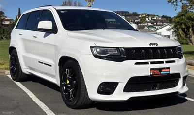 2019 Jeep GRAND CHEROKEE - Thumbnail