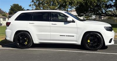 2019 Jeep GRAND CHEROKEE - Thumbnail