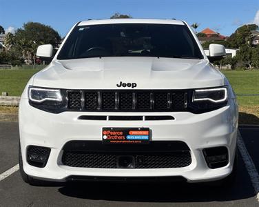2019 Jeep GRAND CHEROKEE - Thumbnail