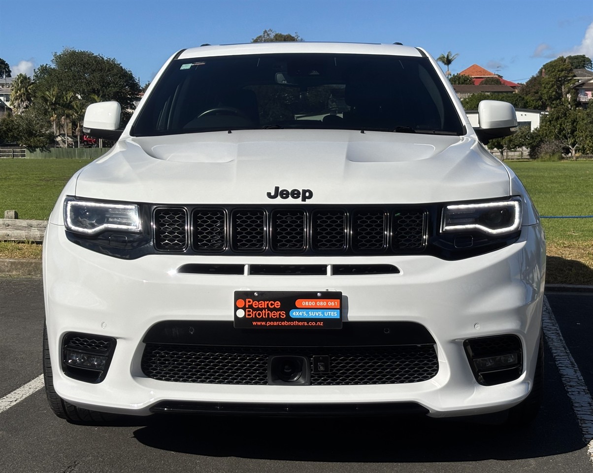 2019 Jeep GRAND CHEROKEE