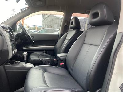 2008 Nissan X-Trail - Thumbnail
