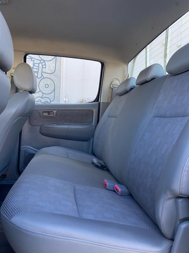 2006 Toyota Hilux