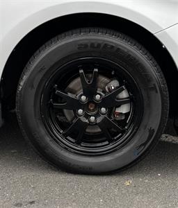 2015 Toyota Prius - Thumbnail