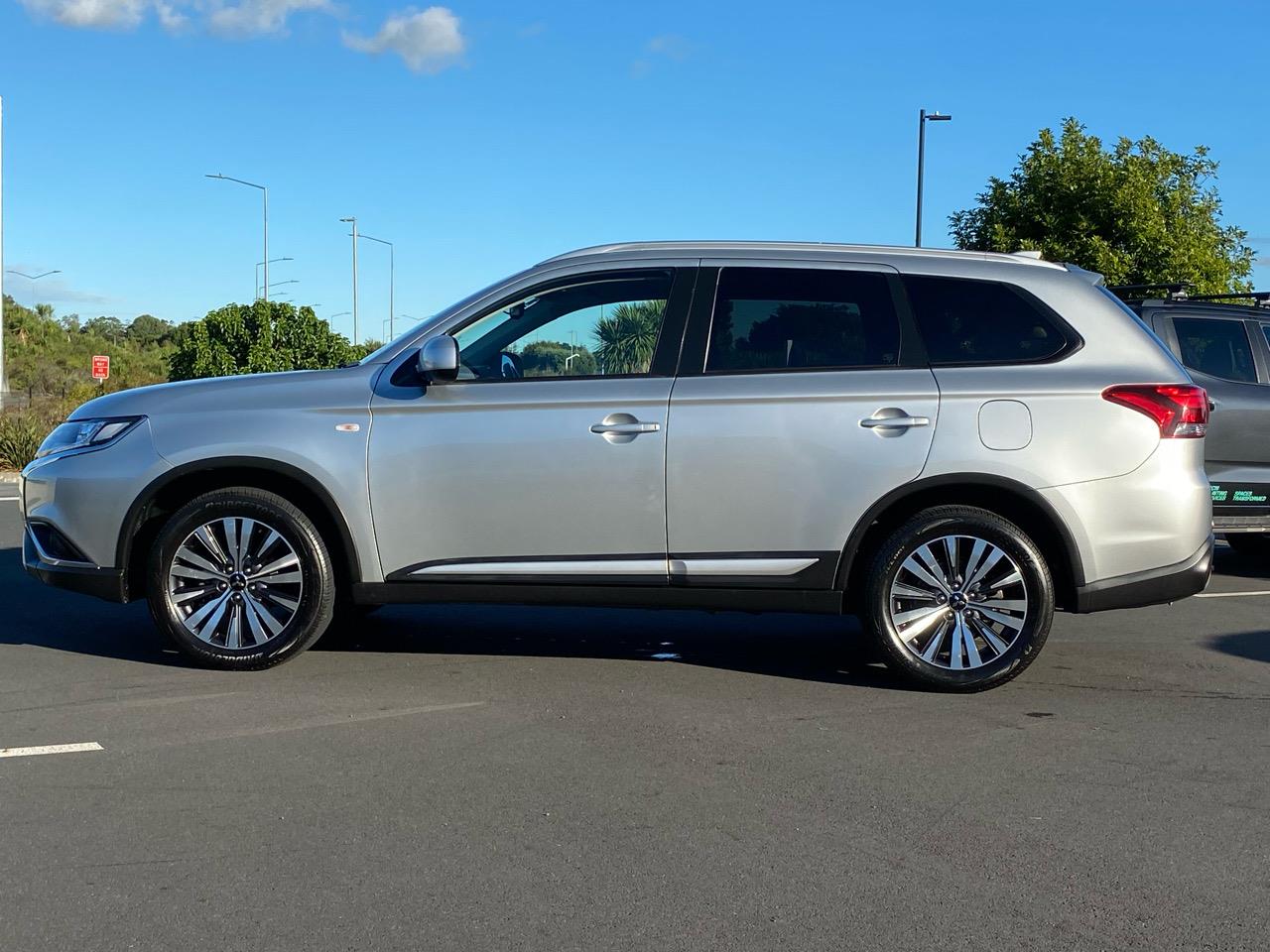 2022 Mitsubishi Outlander