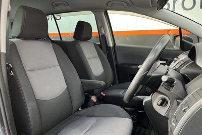 2006 Mazda PREMACY - Thumbnail