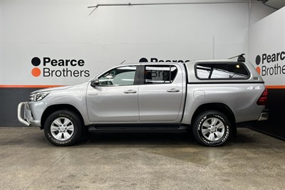 2016 Toyota Hilux - Thumbnail