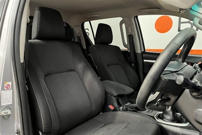 2016 Toyota Hilux - Thumbnail