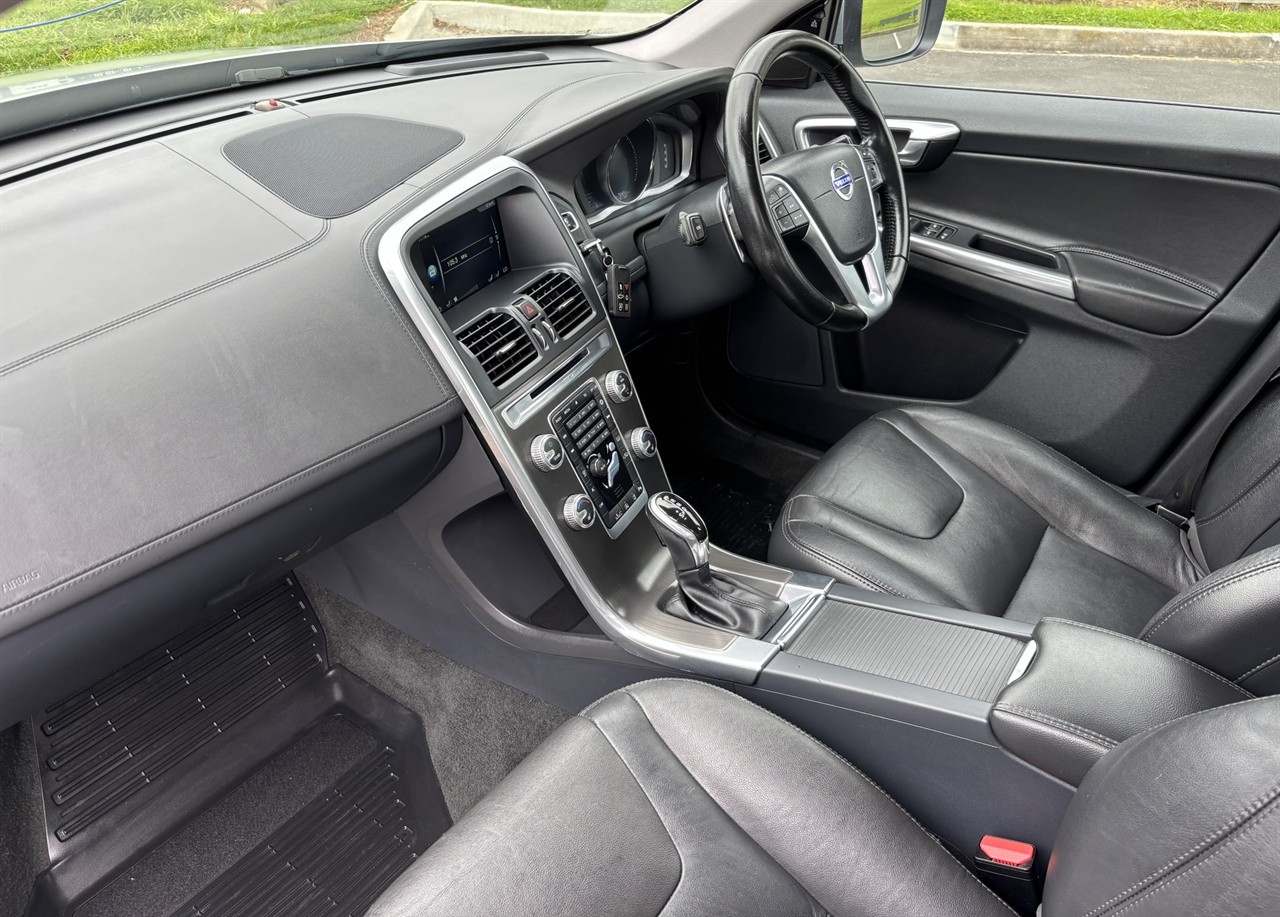 2016 Volvo XC60